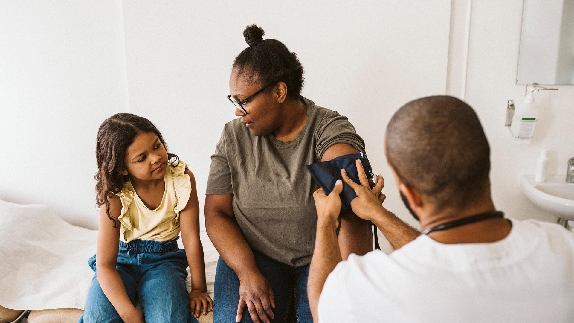 How to address racial & ethnic healthcare disparities in chronic pain management
